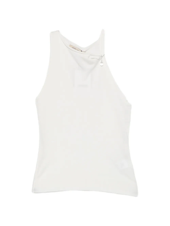 White top, front view