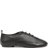 Black shoes, front view