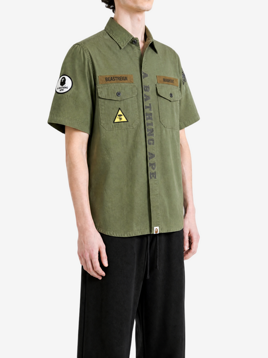 Green shirt, full body view
