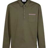 Green t-shirt, front view