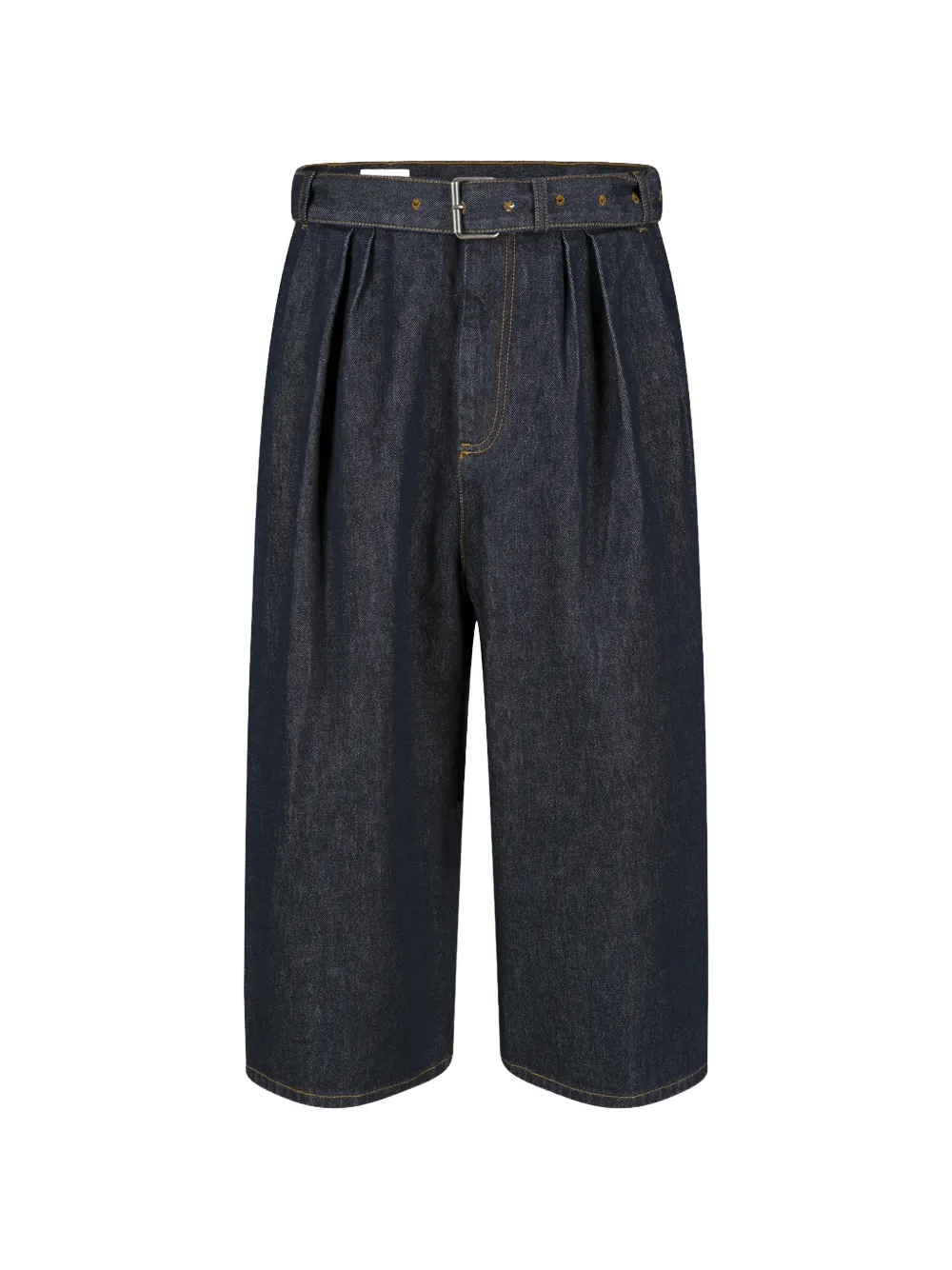 blue pants,front view