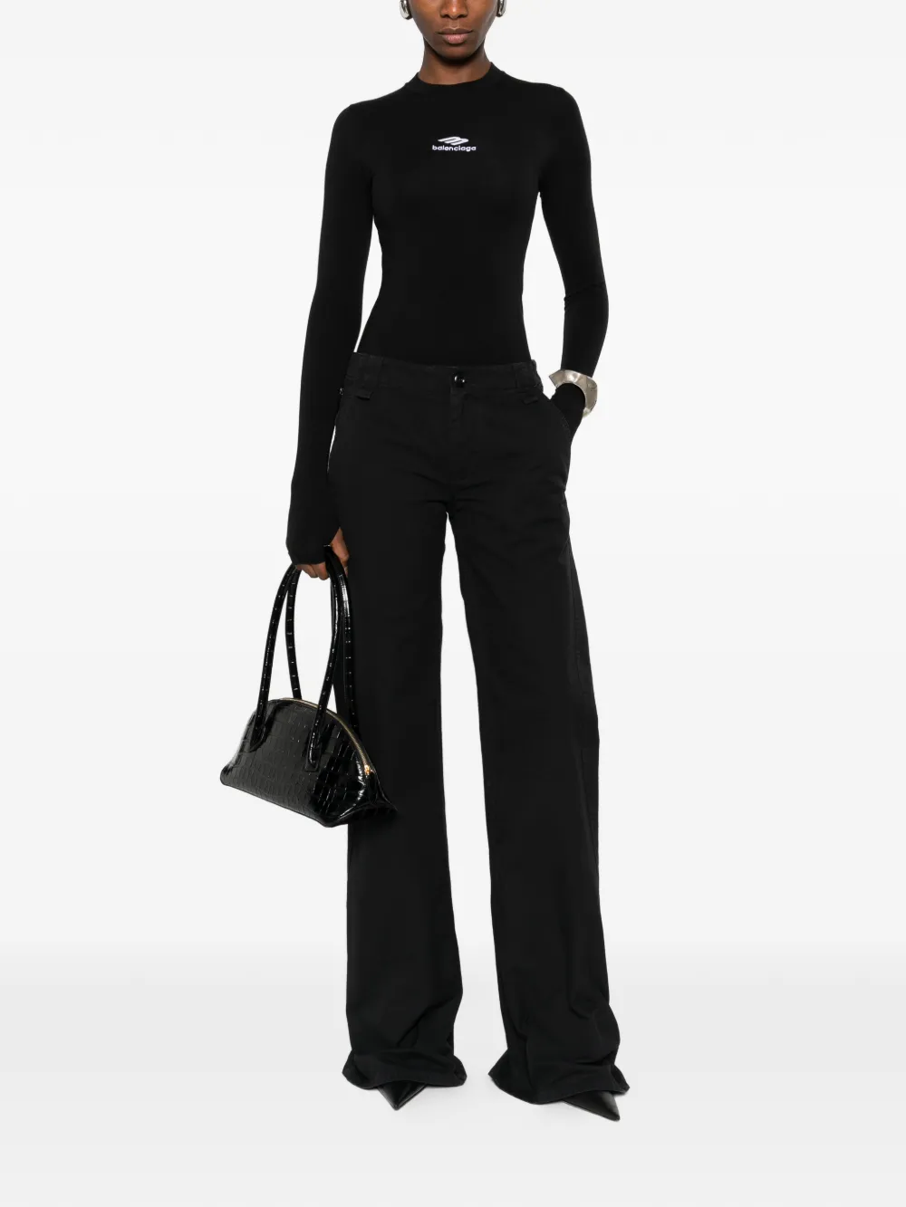 black tops,full body view