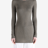 Grey t-shirt, full body view