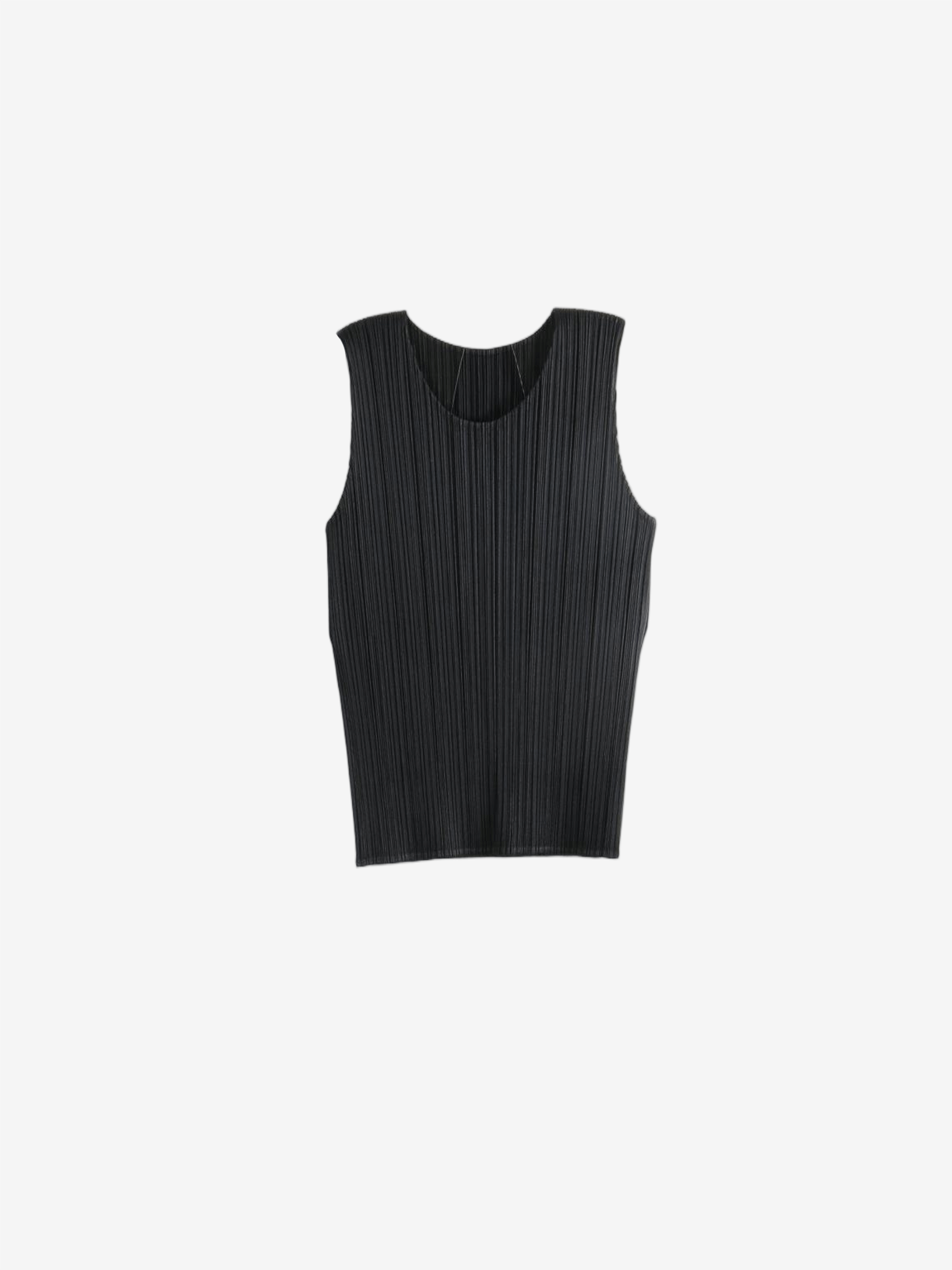 Black shirt, front view
