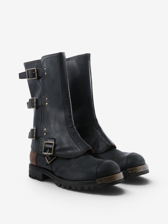 Black boots, front view