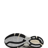 White sneaker,bottom view