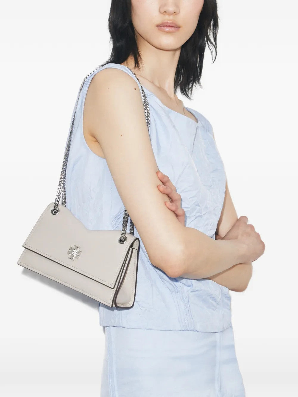 Grey bag worn by a person, showing the bag fit