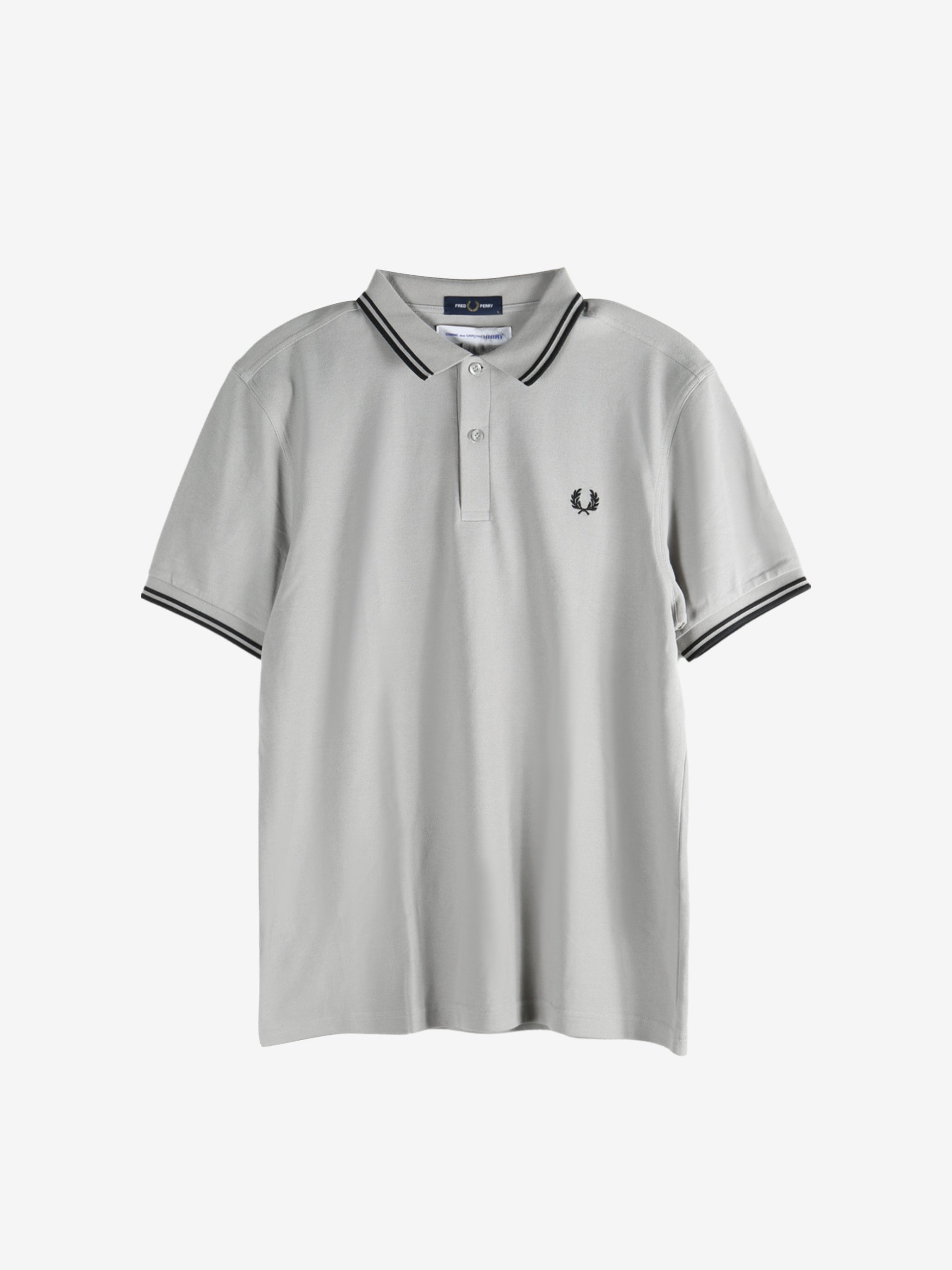 Grey shirt,front view