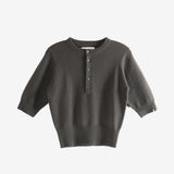 Grey kintwear, front view