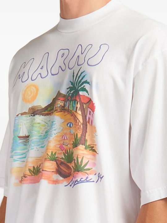 Close up of t-shirt , showing texture of the Cotton fabric 