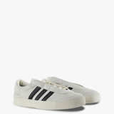 White shoes, front view