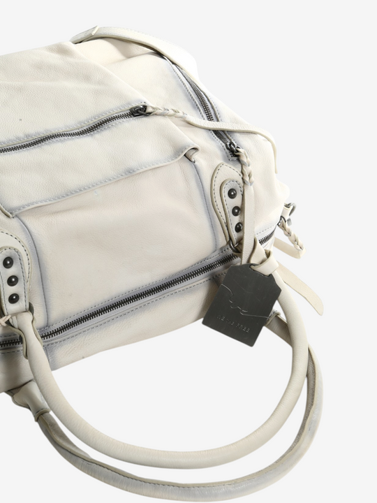 White bag, front view