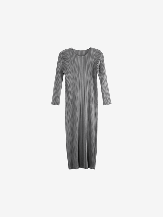 Grey dress, front view