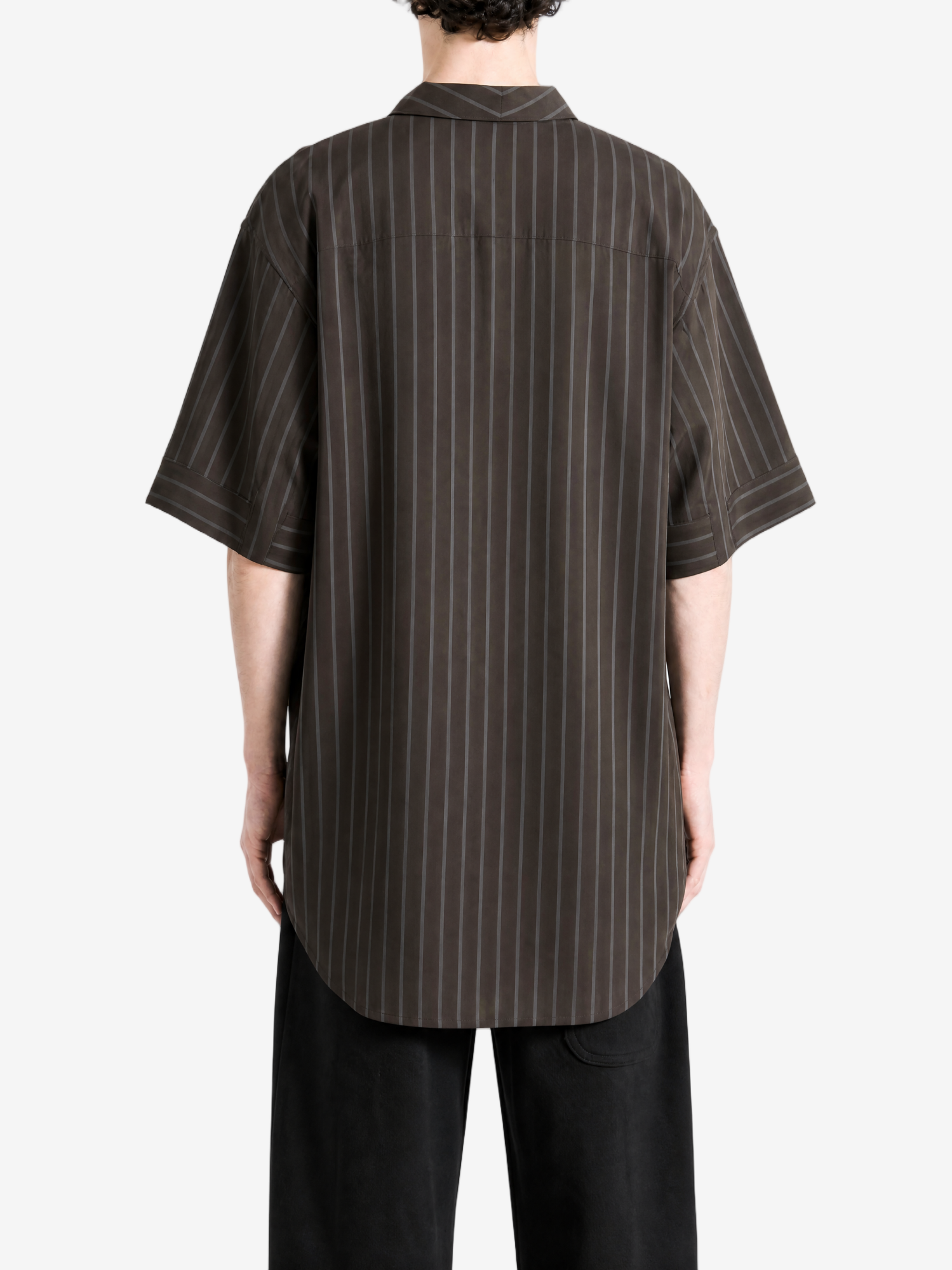 Brown shirt, full body view