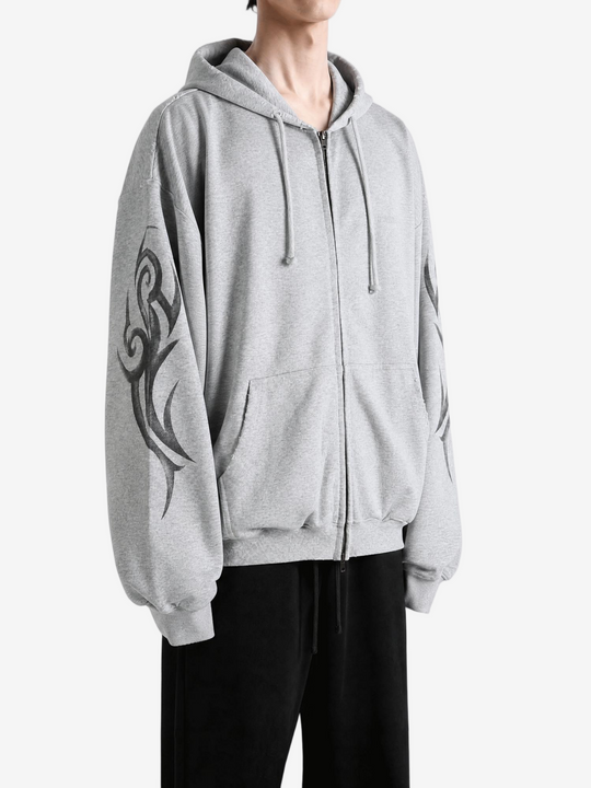 Grey t-shirt, full body view