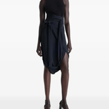 Black top ,full body view