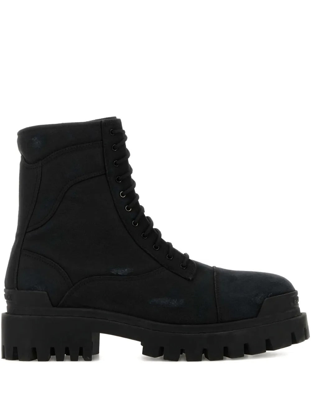 Black boots, front view