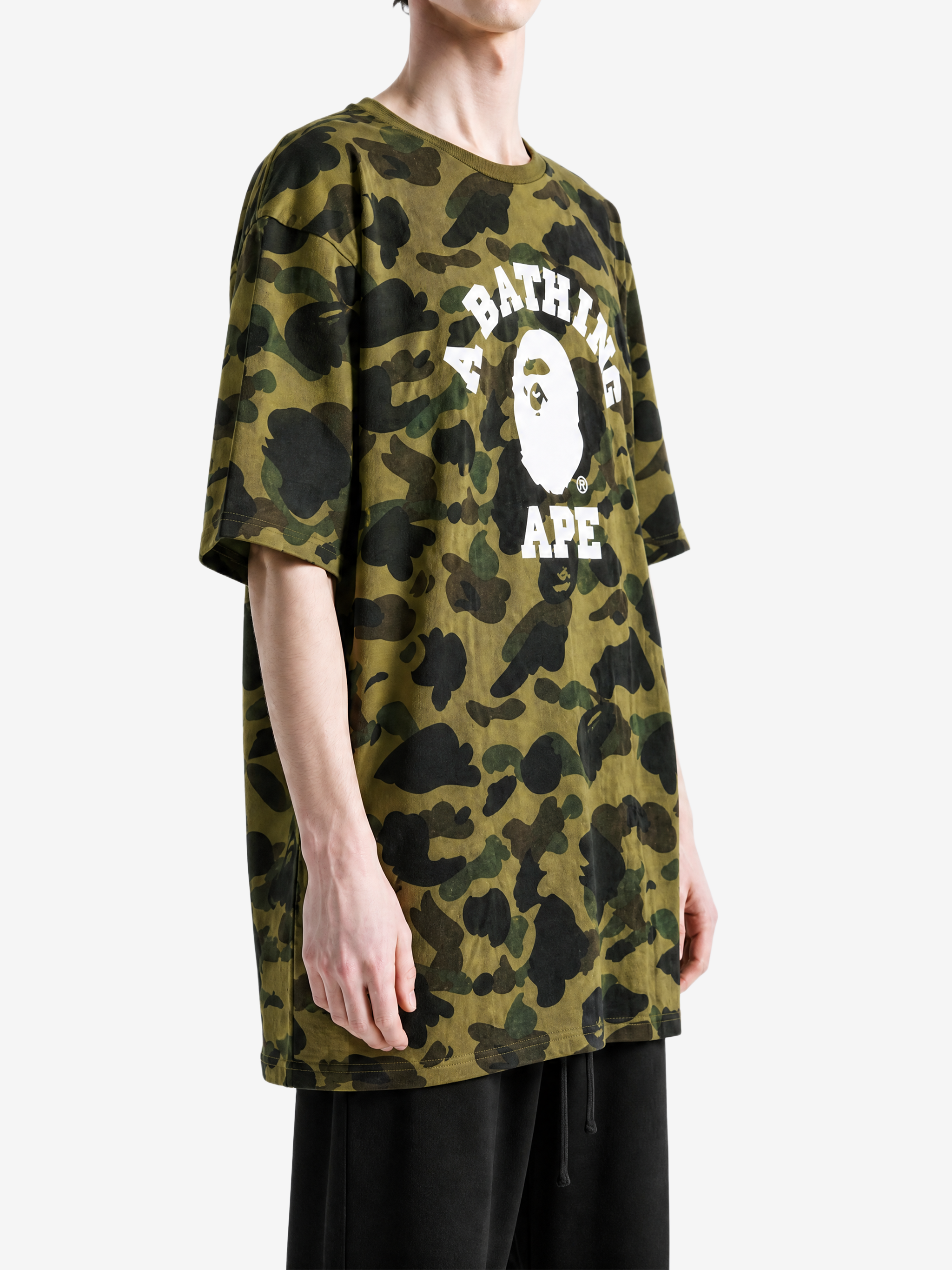 Green t-shirt, full body view