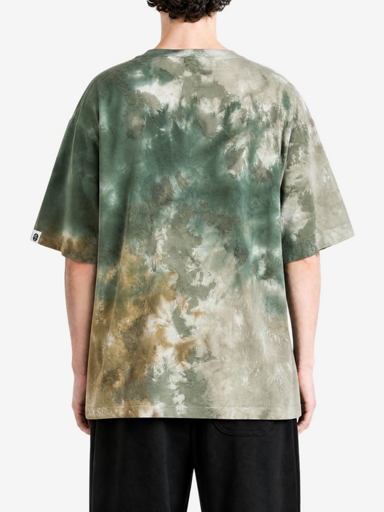 Green t-shirt, full body view