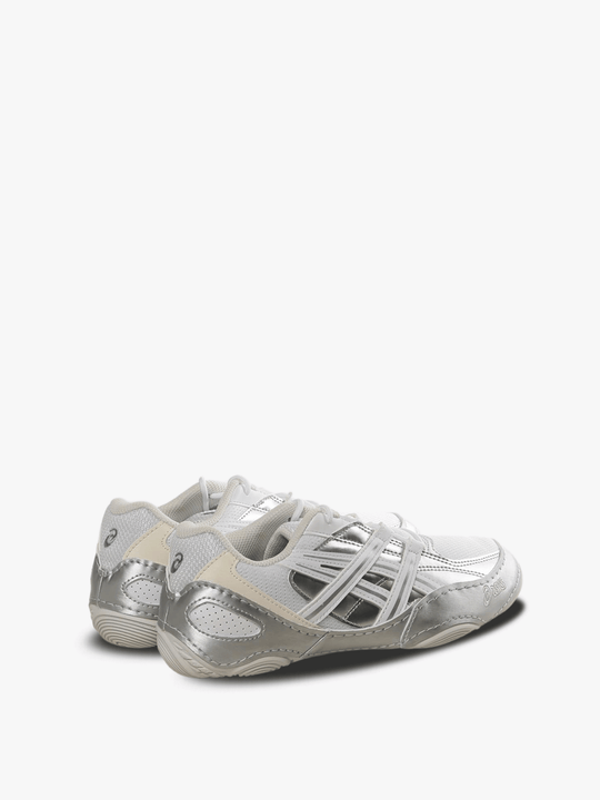 White sneakers, side view