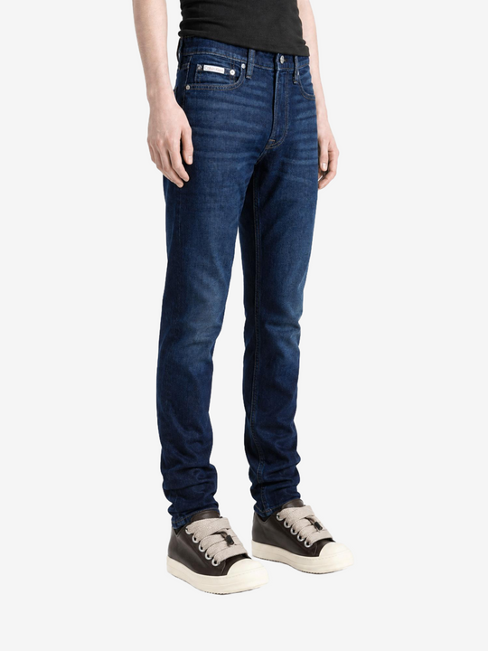 Blue jeans, full body view