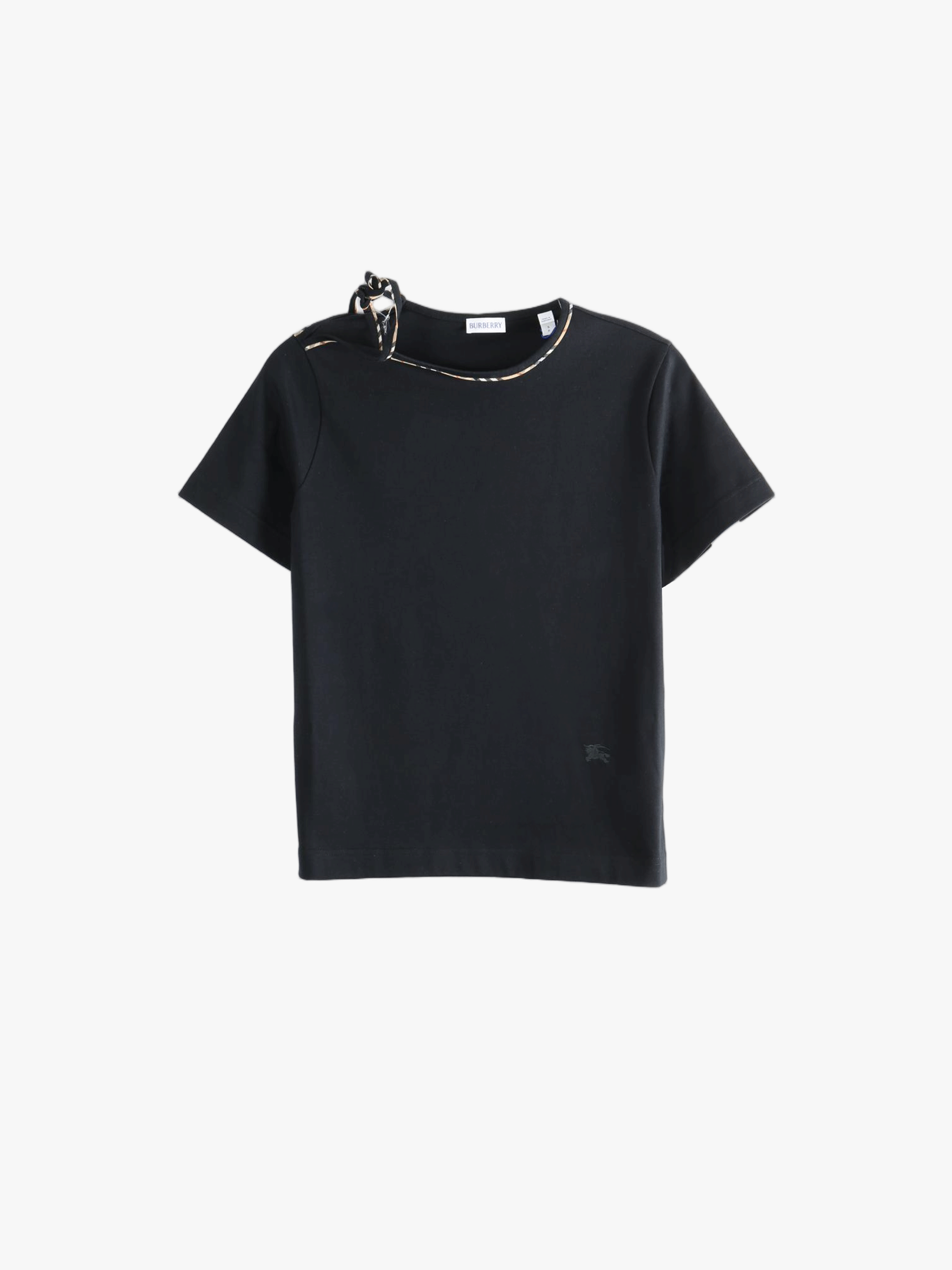Black t-shirt, front view