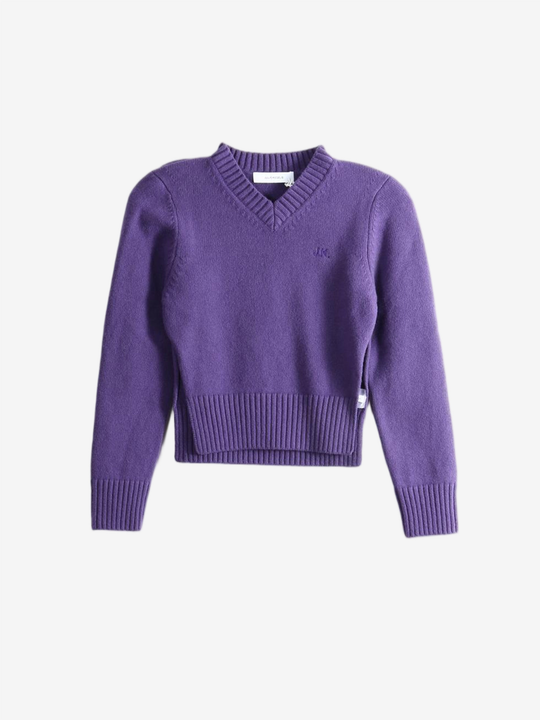 Purple top, front view
