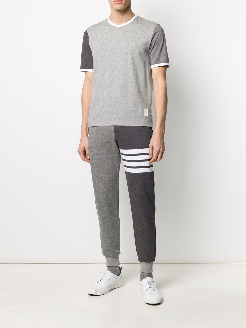 Grey T-shirt, full body view