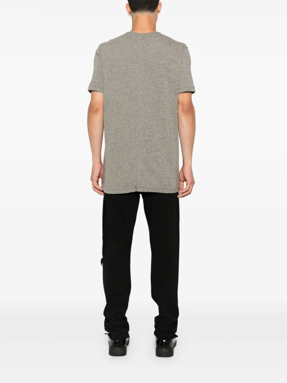 Grey t-shirt, full body view