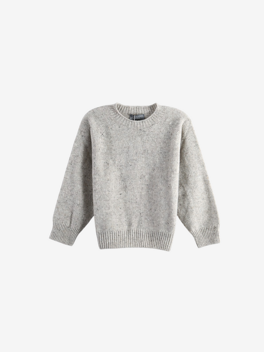 Grey knitwear, front view