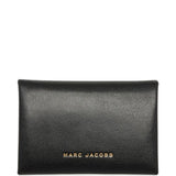 Black accessories, front view