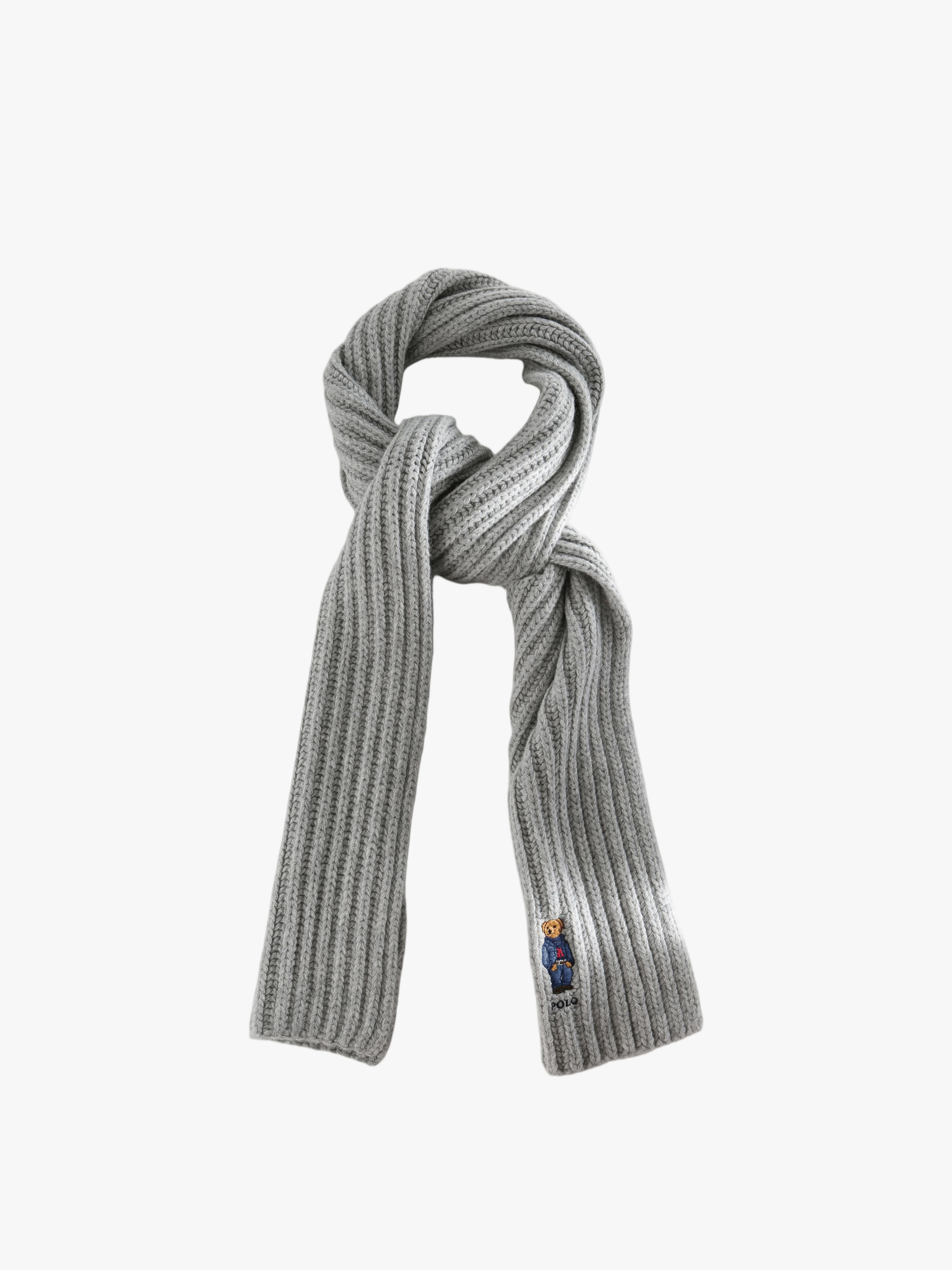 Grey scarf, front view