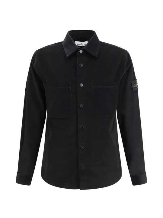Black shirt, front view