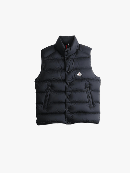 Black jacket, front view