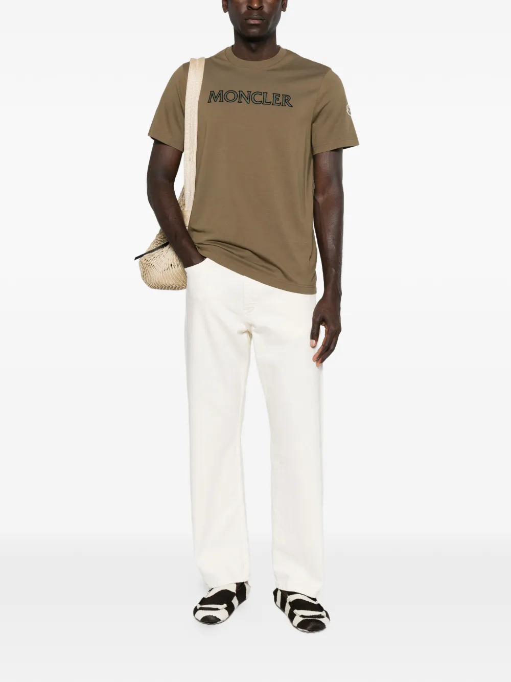 Yellow t-shirt, full body view