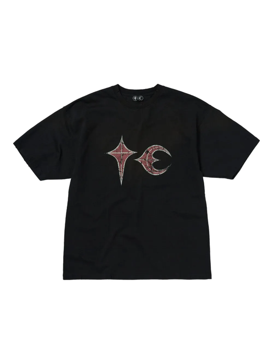 Black t-shirt,front view