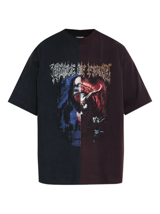 Black t-shirt,front view