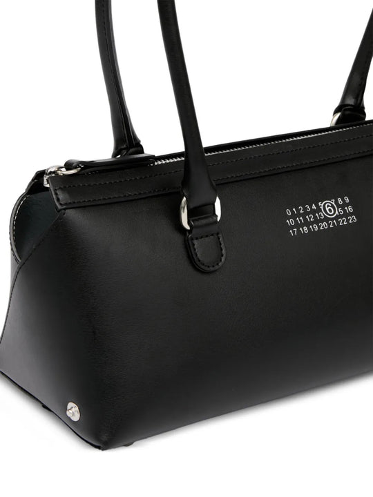 Black bag, side view