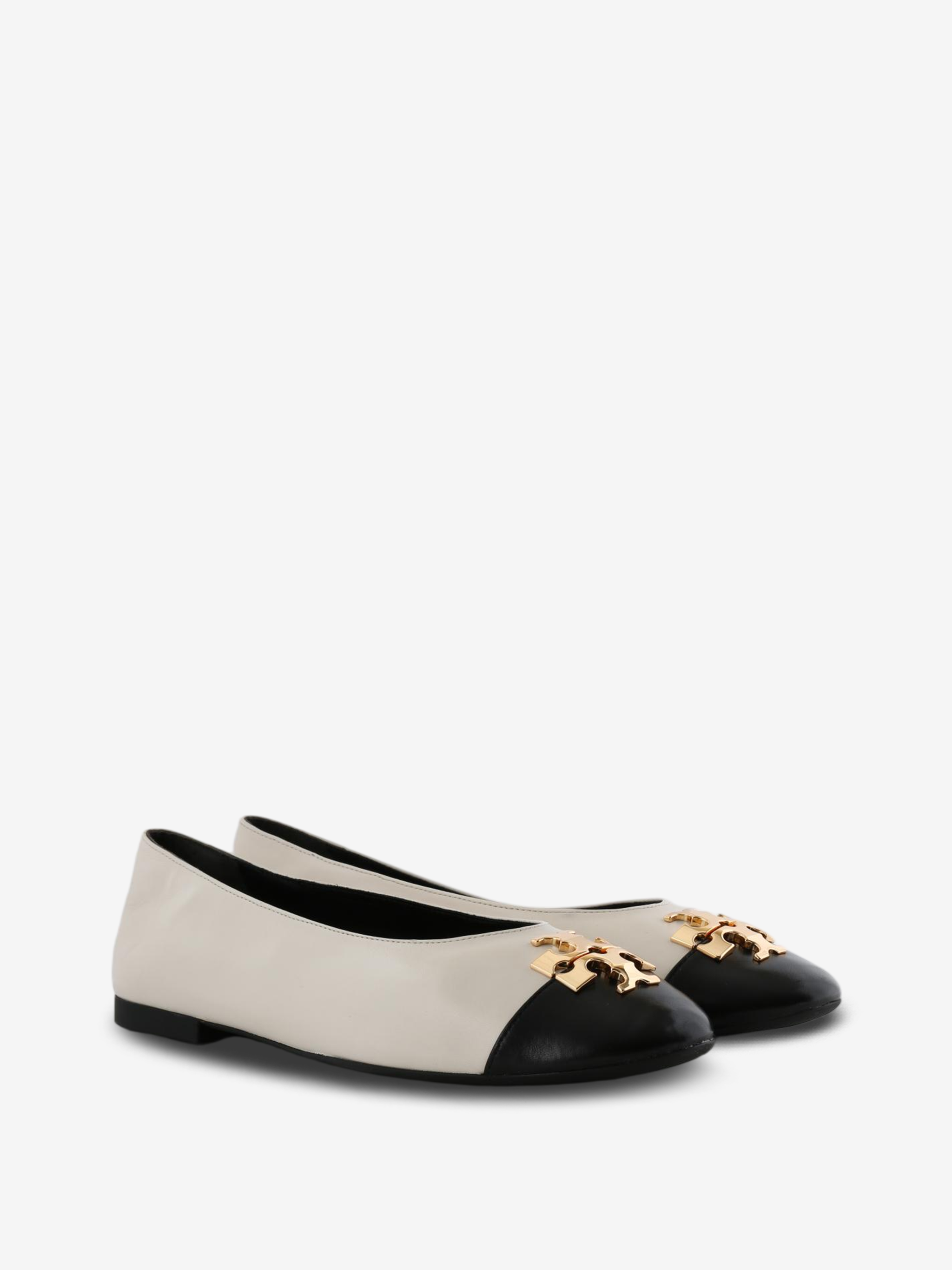 Tan shoes, front view