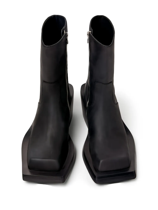 black boots,top view