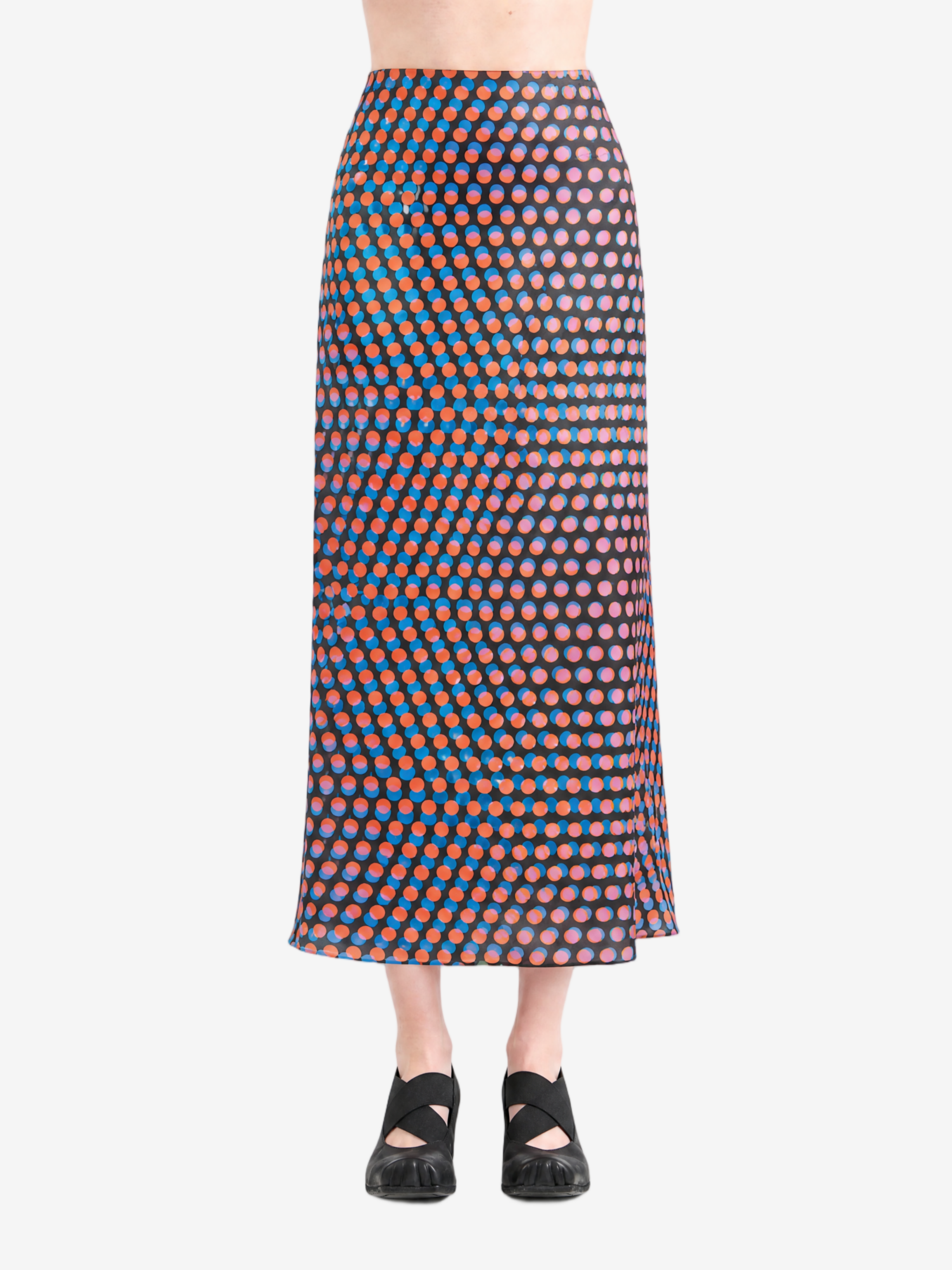 Black skirt, full body view