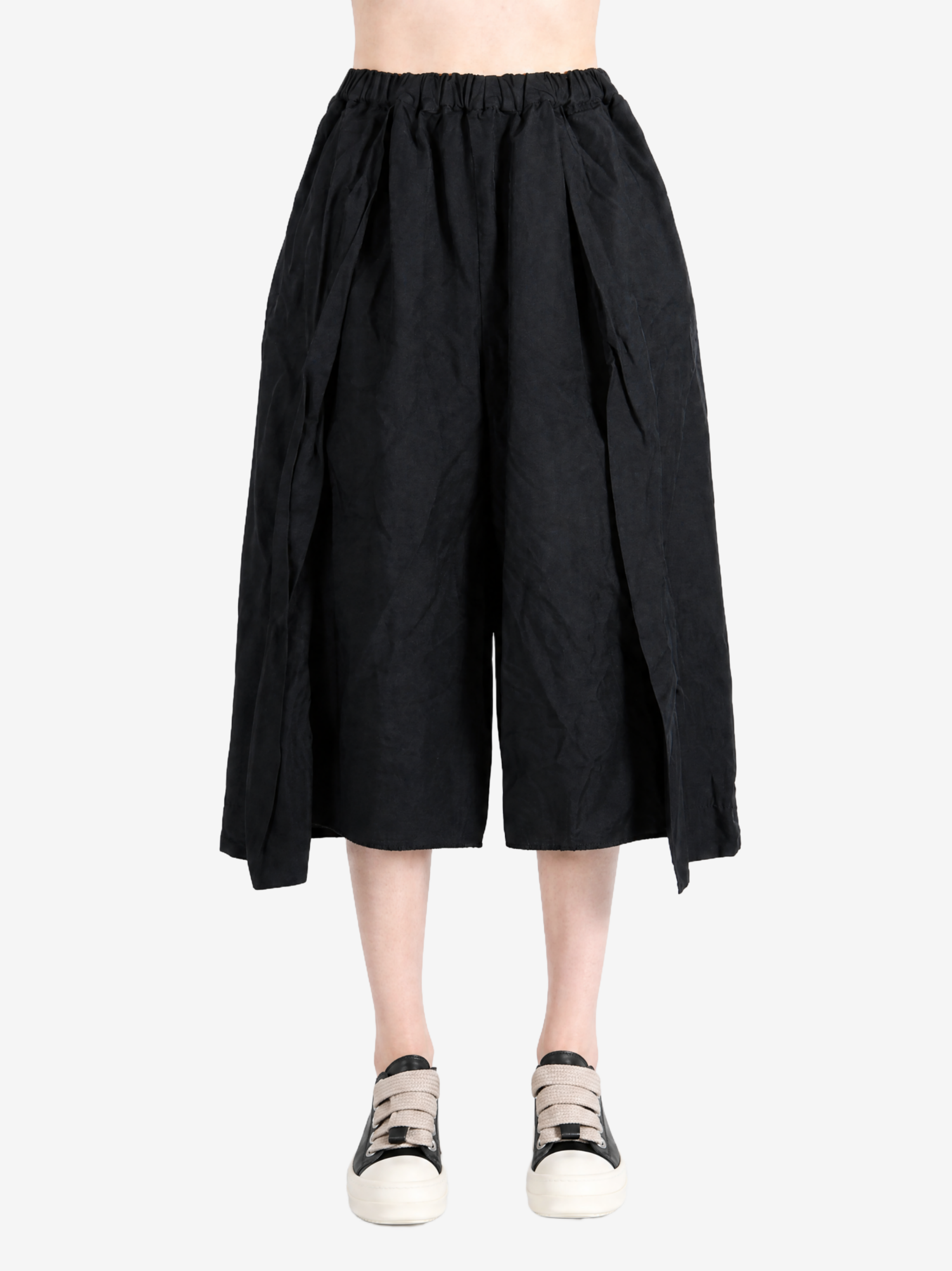 Black pants, full body view