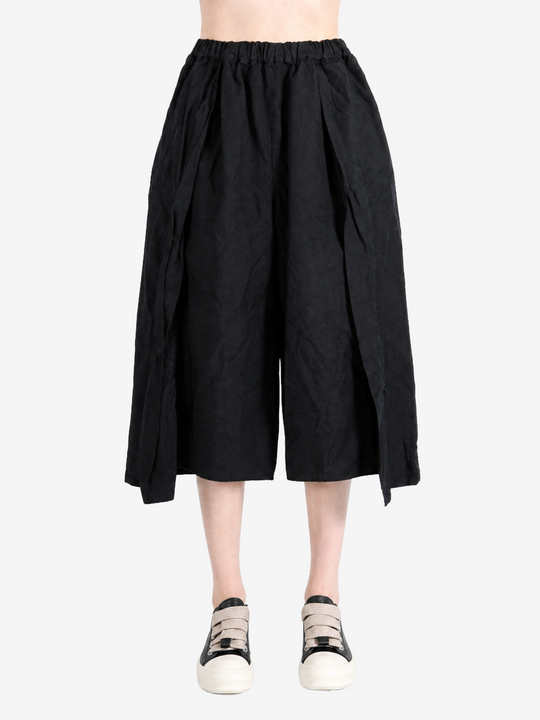 Black pants, full body view