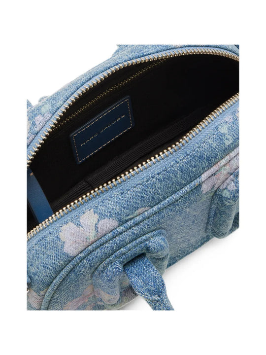 Close up of Blue bag, showing detail