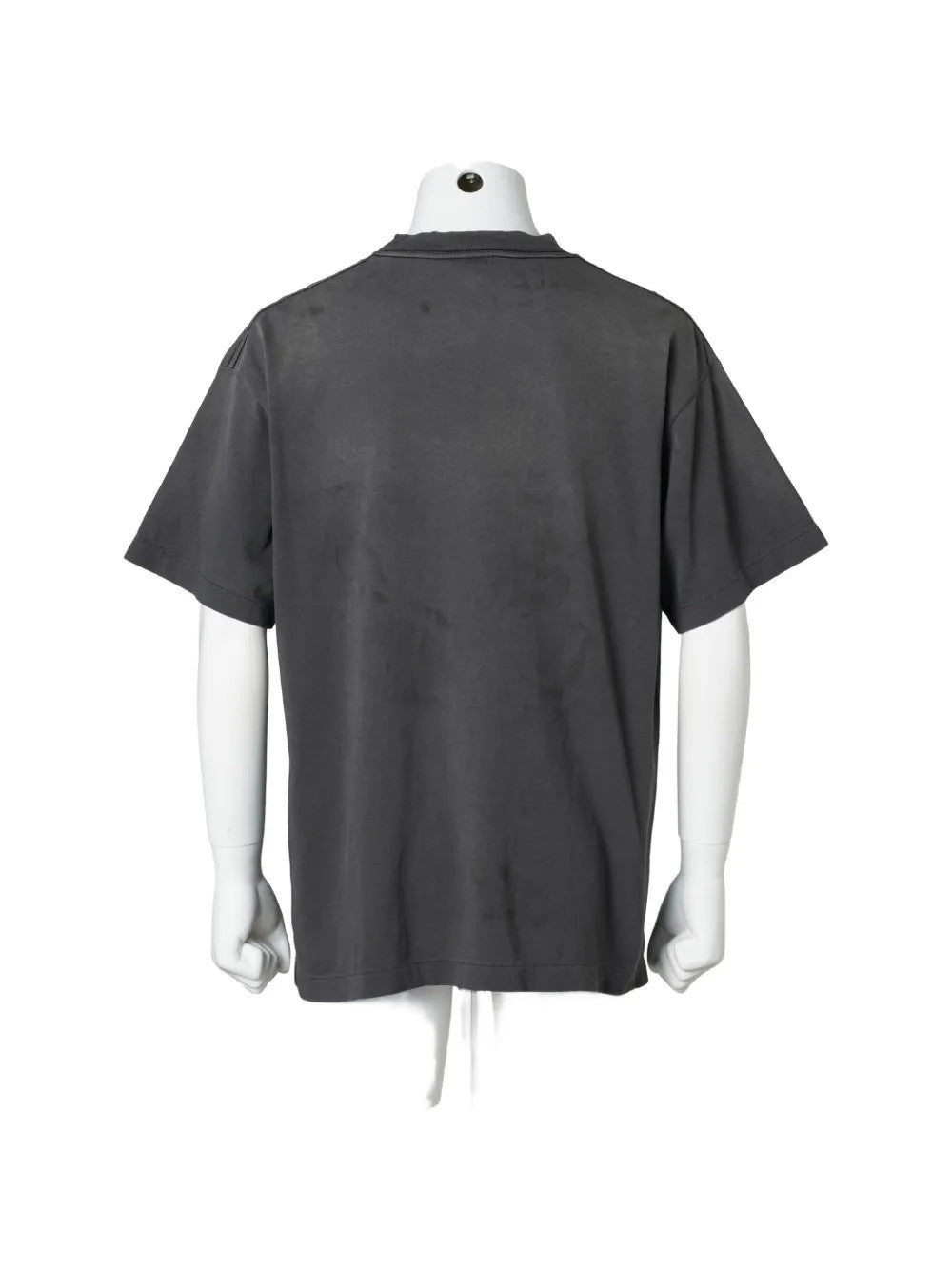 Black t-shirt, full body view