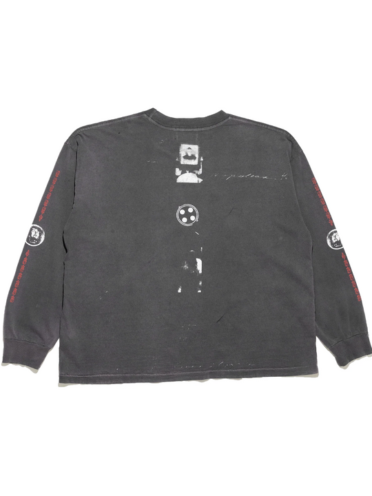 Black t-shirt, back view