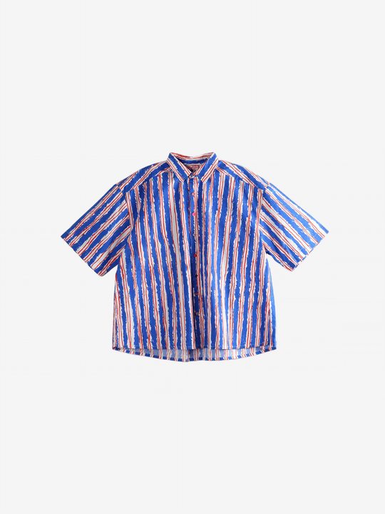 Blue shirts, front view