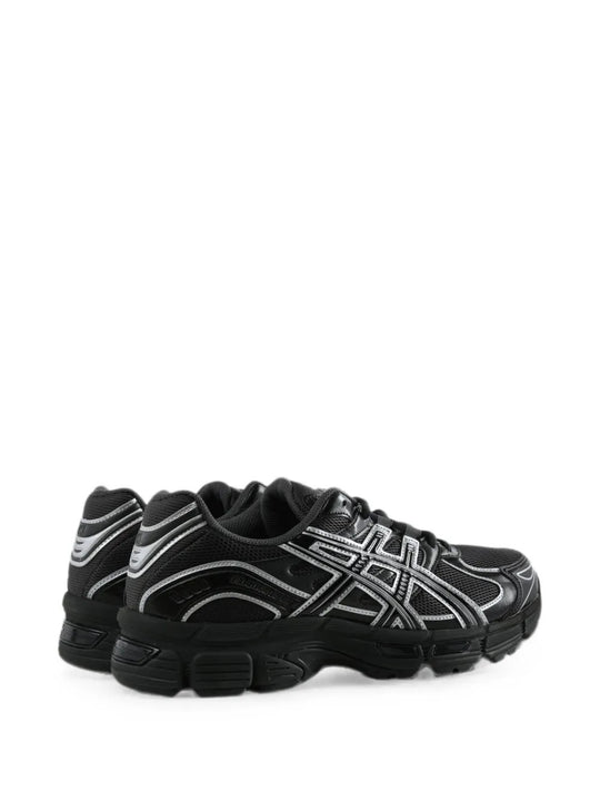 Black shoes, side view