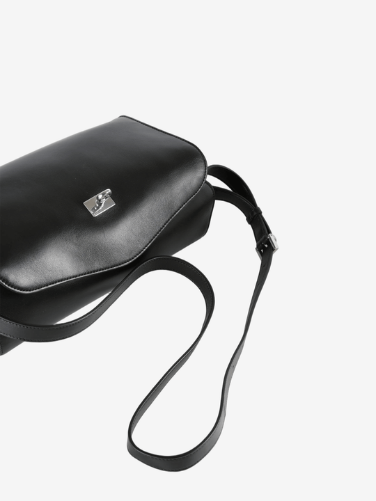 Black bag, front view