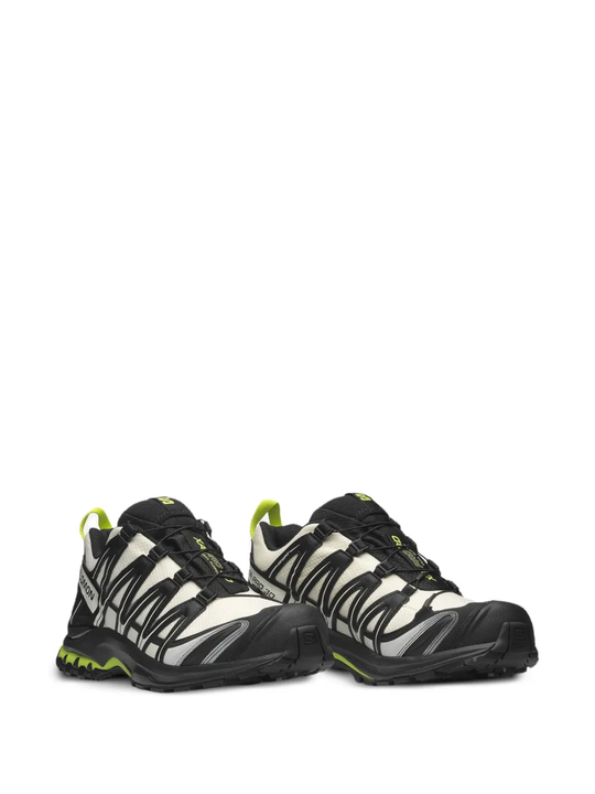 white sneakers,side view